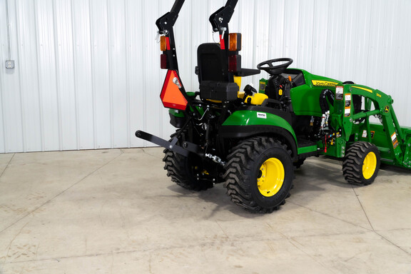 New In-Stock 2026 John Deere 1025R Compact Utility Tractors at Koenig Equipment in Bloomington, IN - Photo3