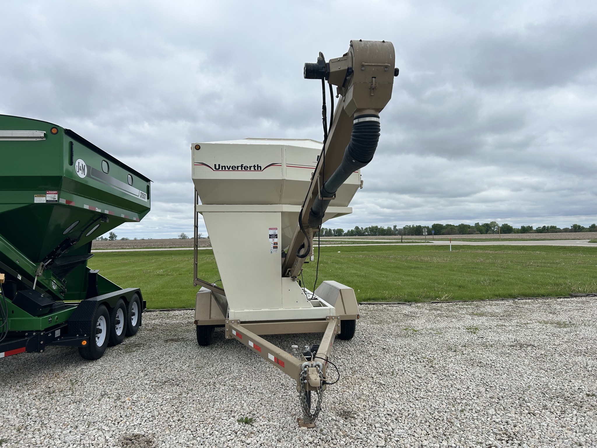  2012 Unverferth XL2750 at Heritage Tractor in Streator, IL