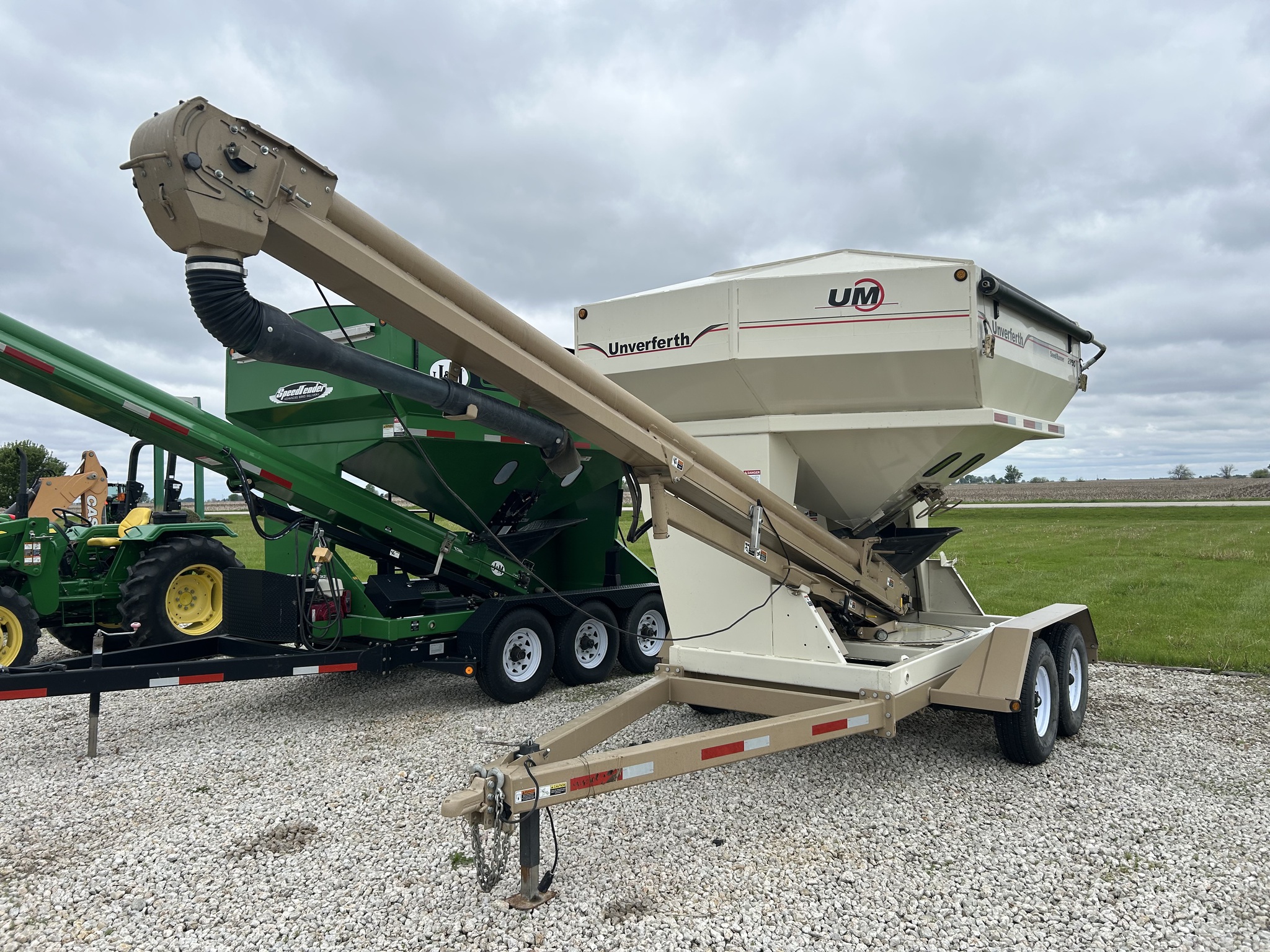  2012 Unverferth XL2750 at Heritage Tractor in Streator, IL