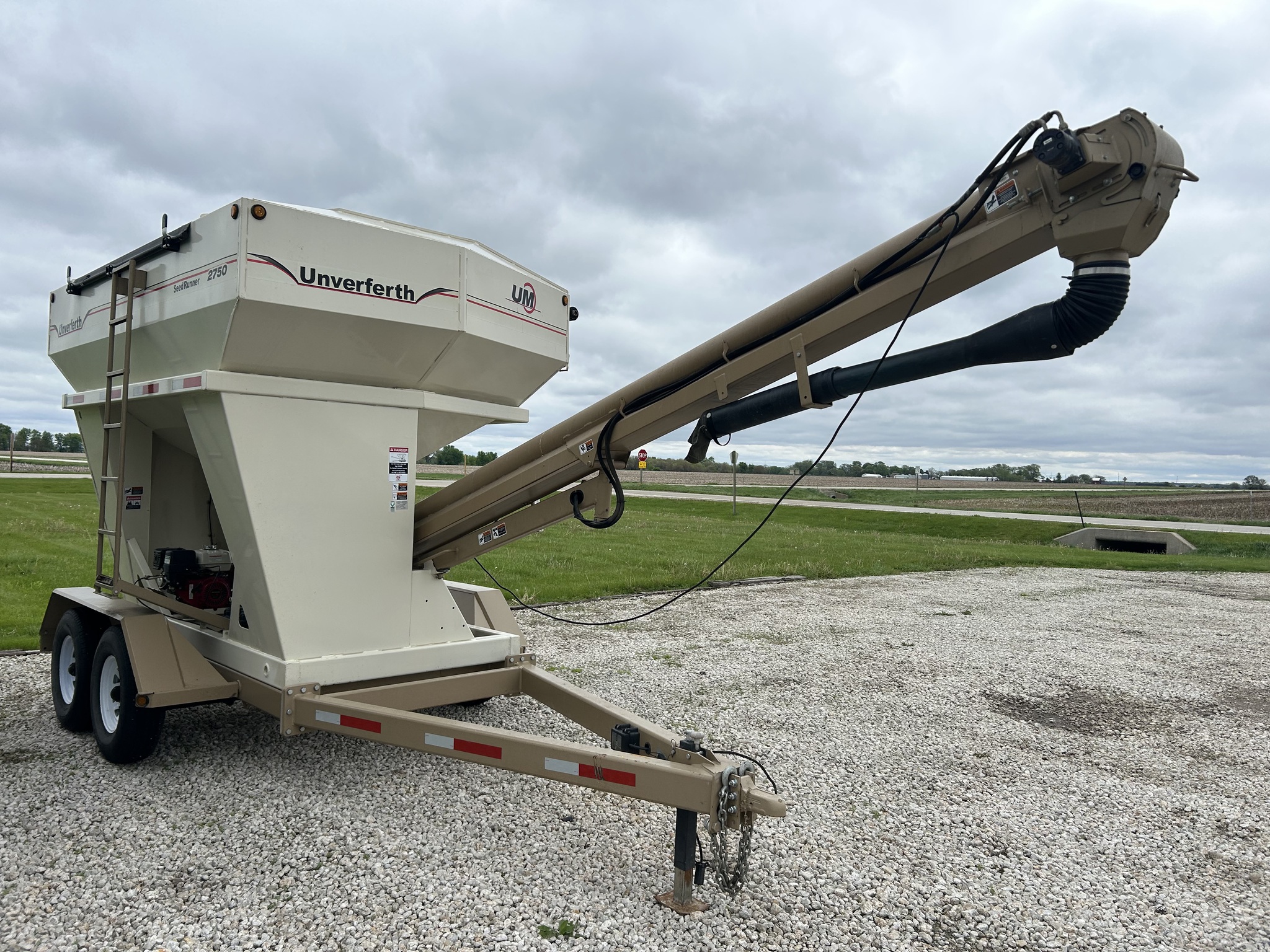  2012 Unverferth XL2750 at Heritage Tractor in Streator, IL