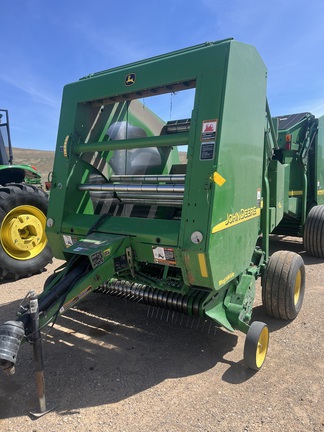 2005 John Deere 567 Used Equipment