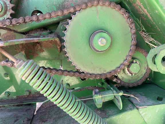 2005 John Deere 567 (14th thumbnail)