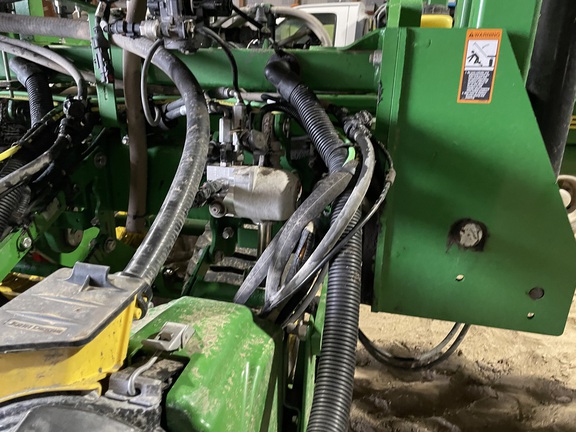2023 John Deere DB66 - Photo15
