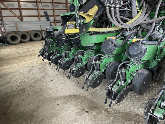 2023 John Deere DB66 - Photo9