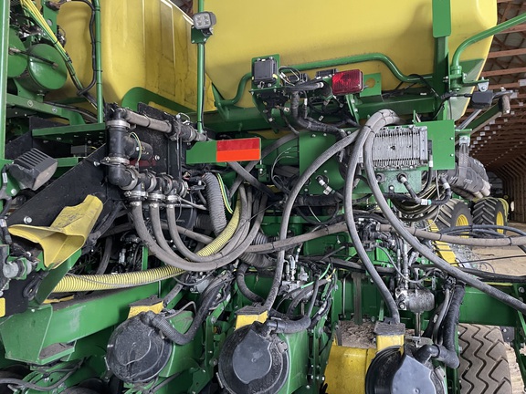 2023 John Deere DB66 - Photo6
