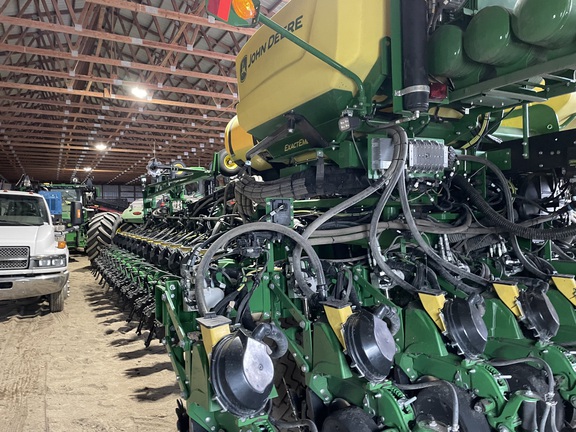 2023 John Deere DB66 - Photo5
