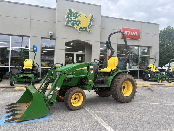 2015 John Deere 2032R-3