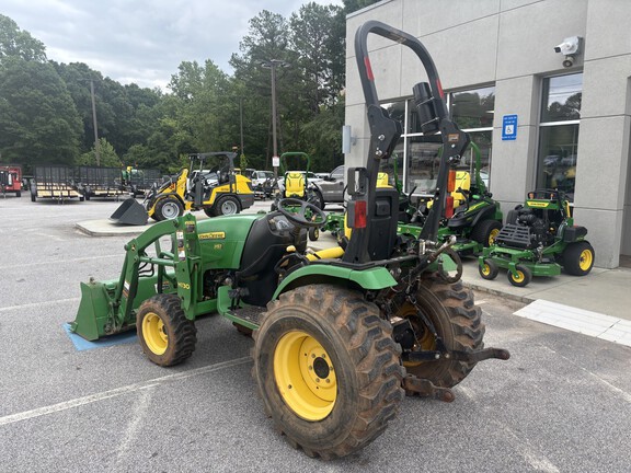 2015 John Deere 2032R-4