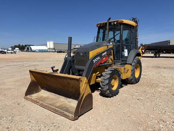 Photo of a 2019 John Deere 310SL