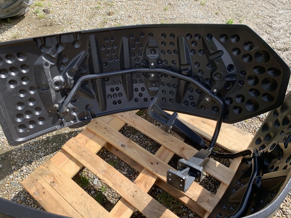 Photo of 2023 John Deere FENDERS