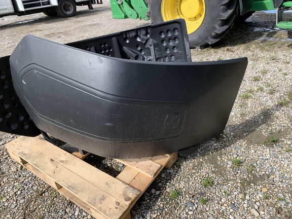 Photo of 2023 John Deere FENDERS