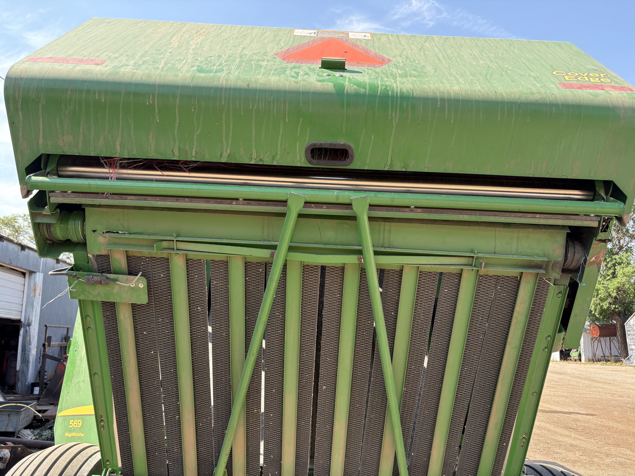 2016 John Deere 569 Image 5