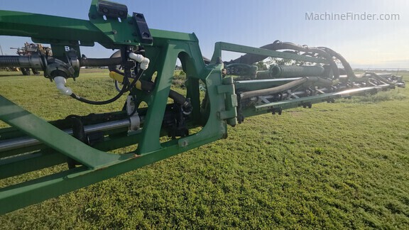 Photo of 2023 John Deere 616R