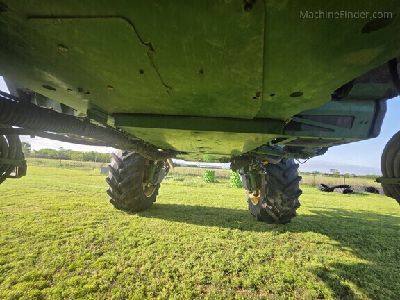 Photo of 2023 John Deere 616R