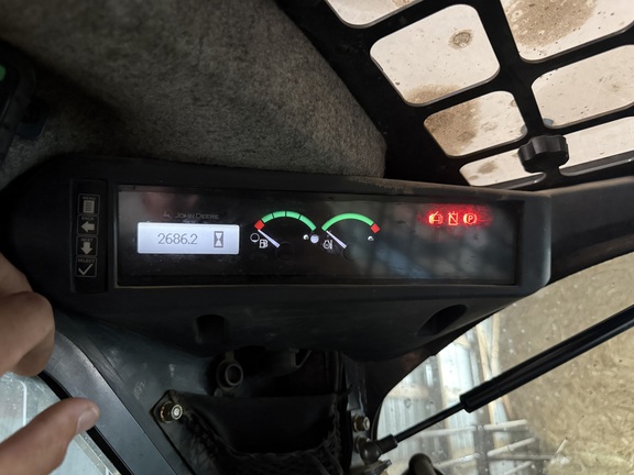 2012 John Deere 329D - Photo5