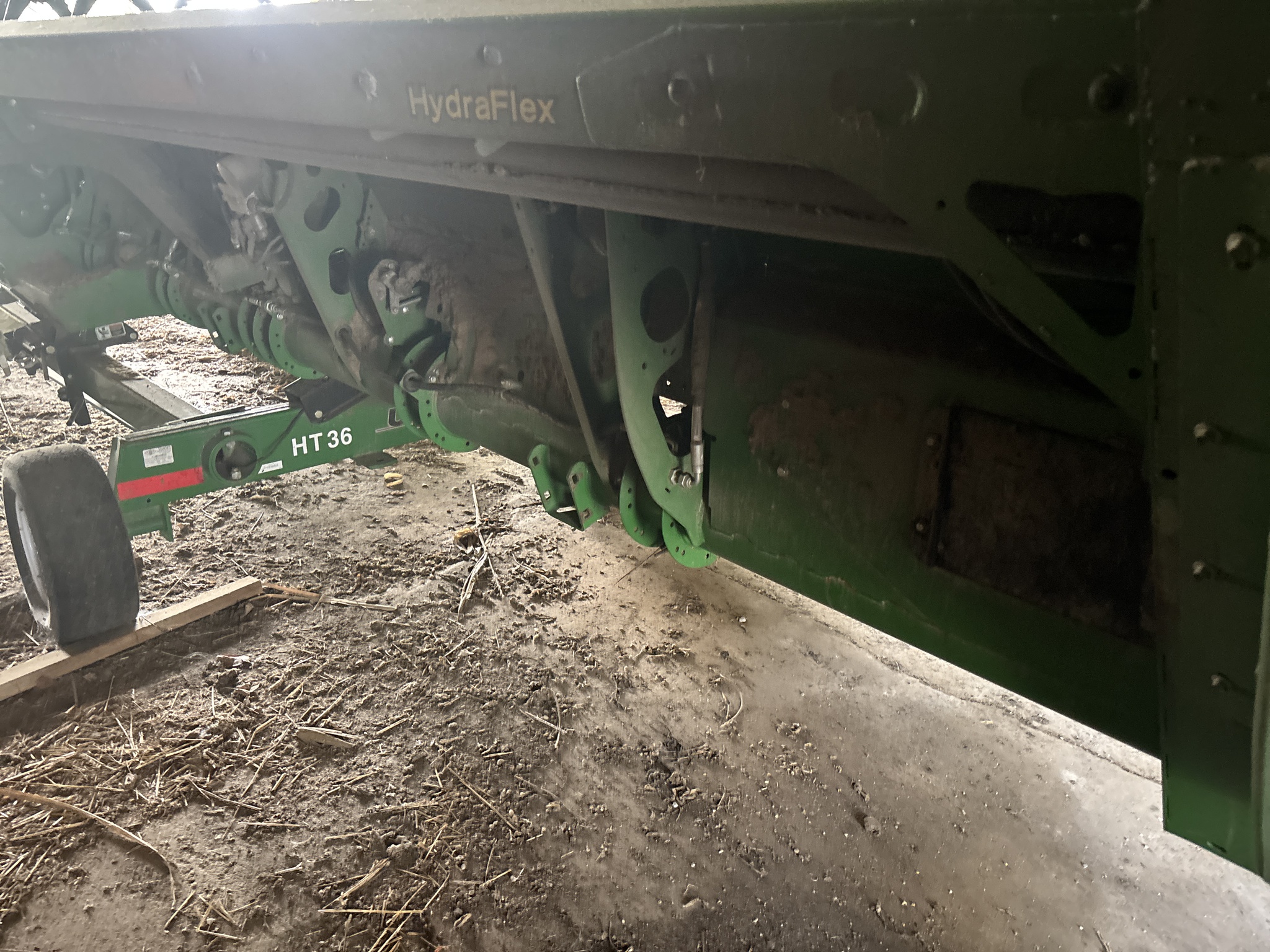 Used 2016 John Deere 635FD Combine Platforms at Koenig Equipment in Oxford, OH - PhotoXL5