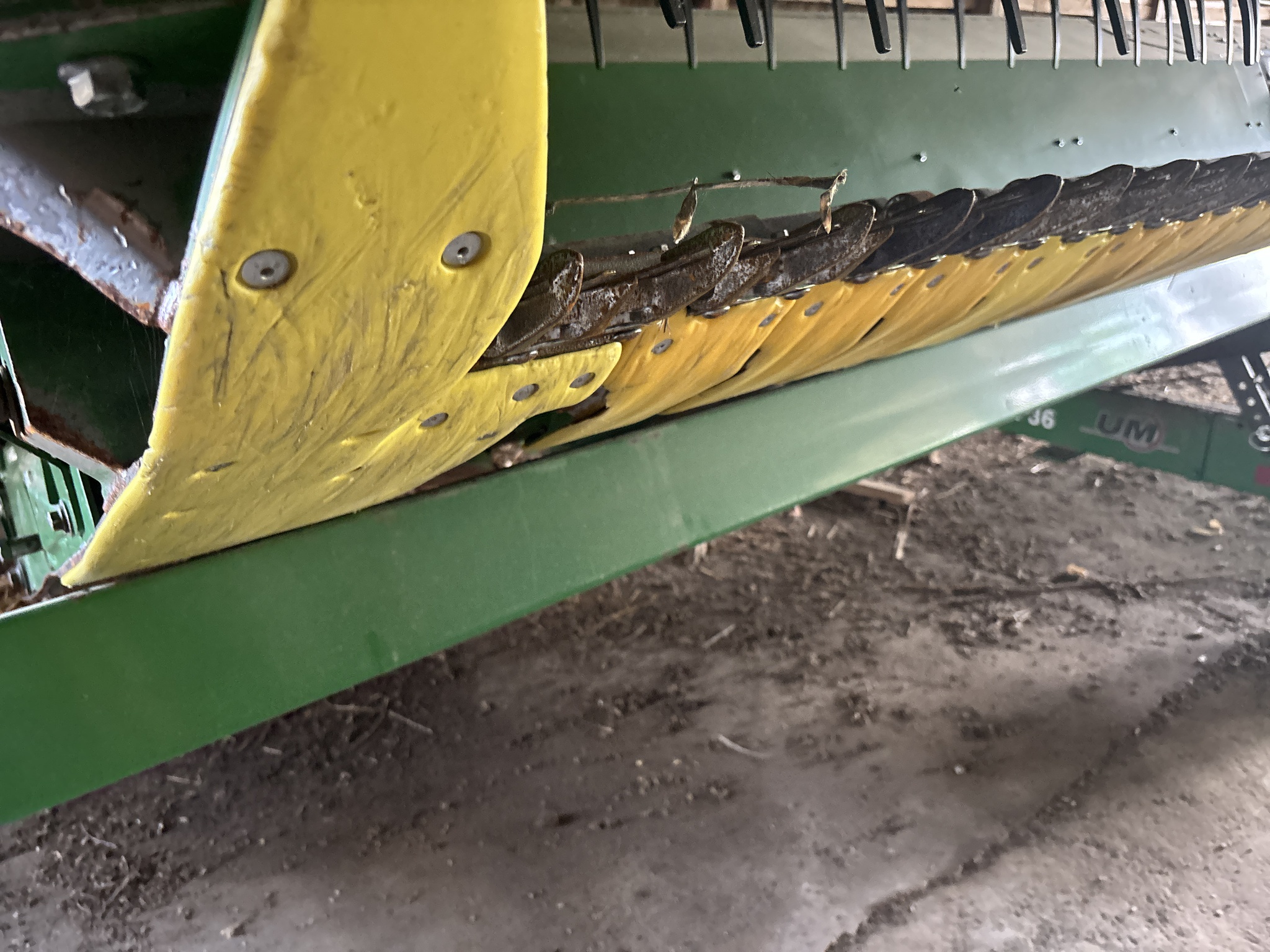 Used 2016 John Deere 635FD Combine Platforms at Koenig Equipment in Oxford, OH - PhotoXL15