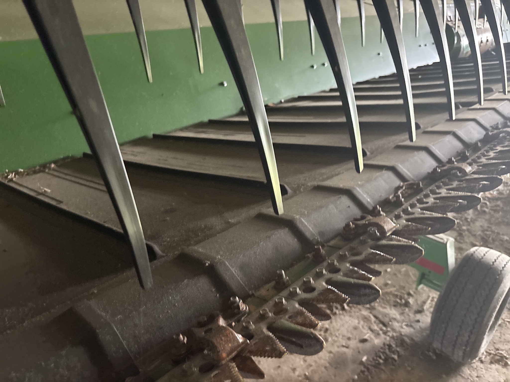 Used 2016 John Deere 635FD Combine Platforms at Koenig Equipment in Oxford, OH - PhotoXL20
