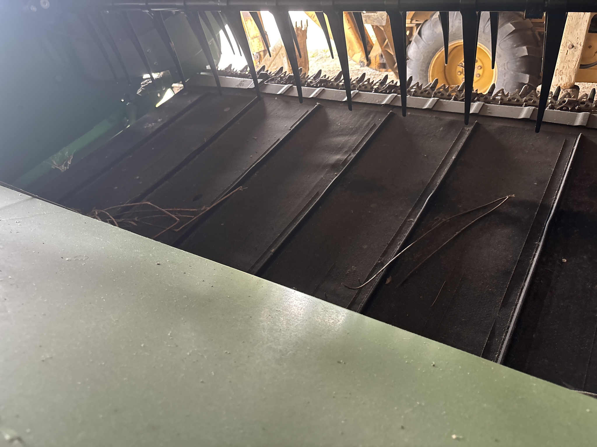 Used 2016 John Deere 635FD Combine Platforms at Koenig Equipment in Oxford, OH - PhotoXL23