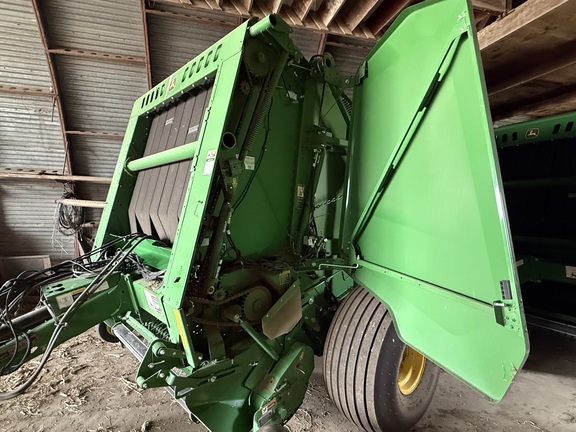 2025 John Deere 561M - Photo4