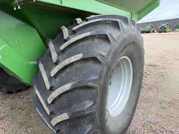 2014 Demco 1050 - Photo11