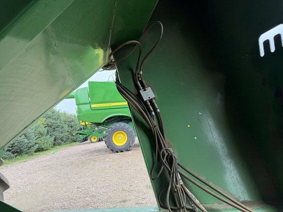 2014 Demco 1050 - Photo12