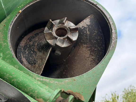 2014 Demco 1050 - Photo27