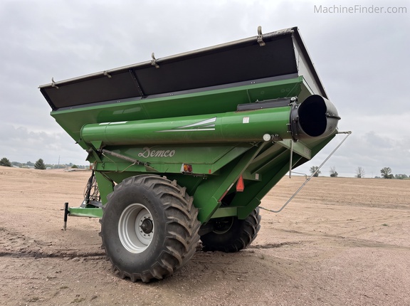 2014 Demco 1050 - Photo5