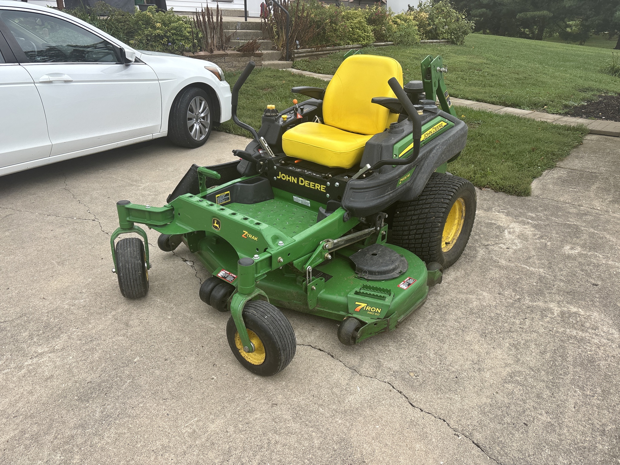 Used 2013 John Deere Z930M Zero Turn Mowers at Koenig Equipment in Knightstown, IN - PhotoXL0