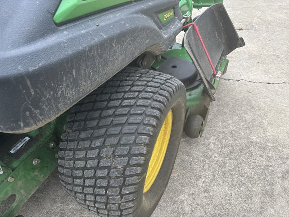 Used 2013 John Deere Z930M Zero Turn Mowers at Koenig Equipment in Knightstown, IN - Photo11