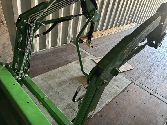 Used 2025 John Deere 2038R Compact Utility Tractors at Koenig Equipment in Oxford, OH - Photo8