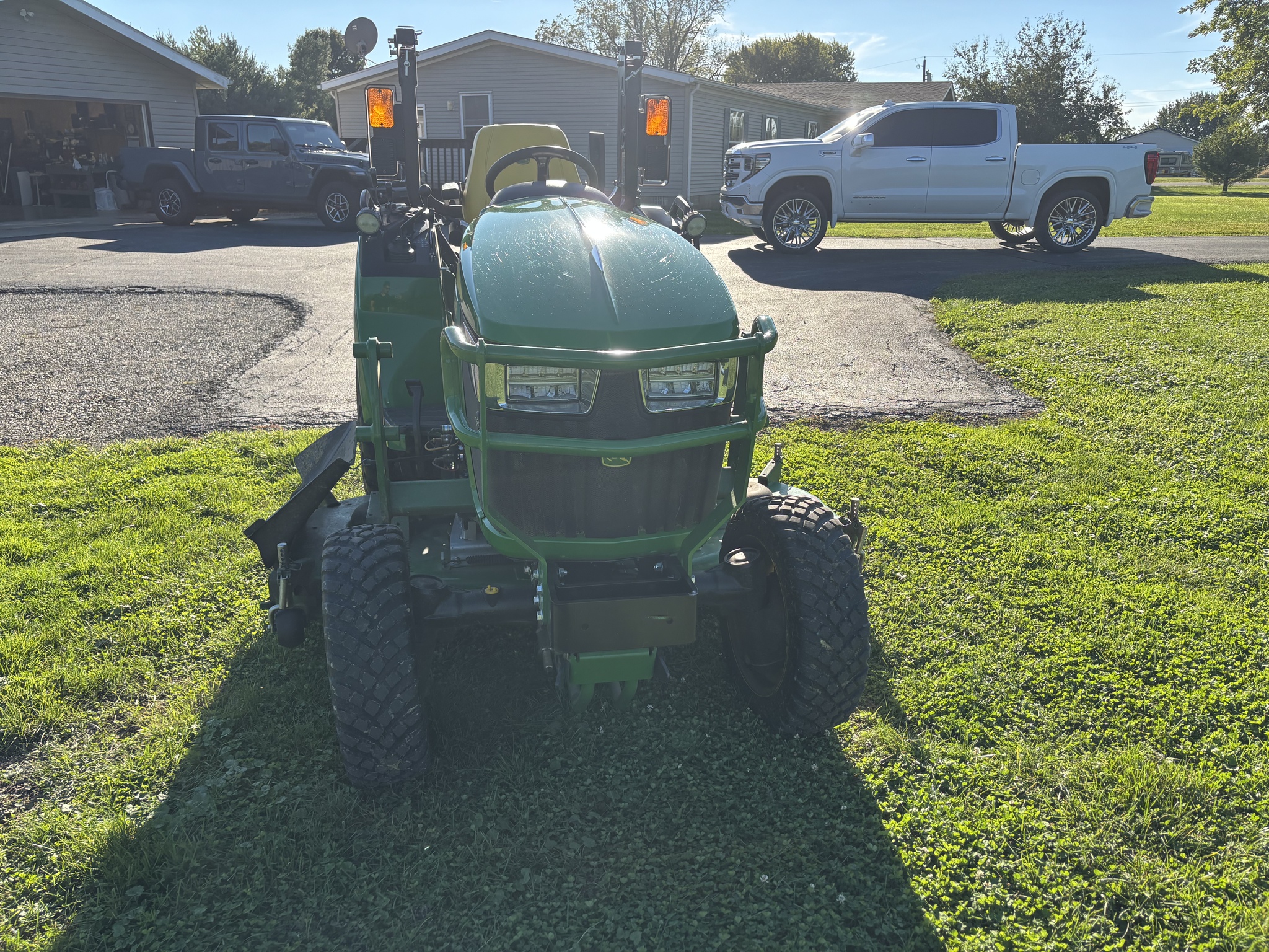 Used 2025 John Deere 2038R Compact Utility Tractors at Koenig Equipment in Oxford, OH - PhotoXL7