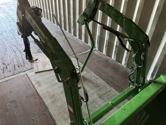 Used 2025 John Deere 2038R Compact Utility Tractors at Koenig Equipment in Oxford, OH - Photo10