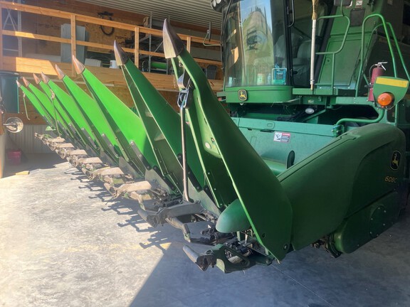 Photo of 2013 John Deere 608C
