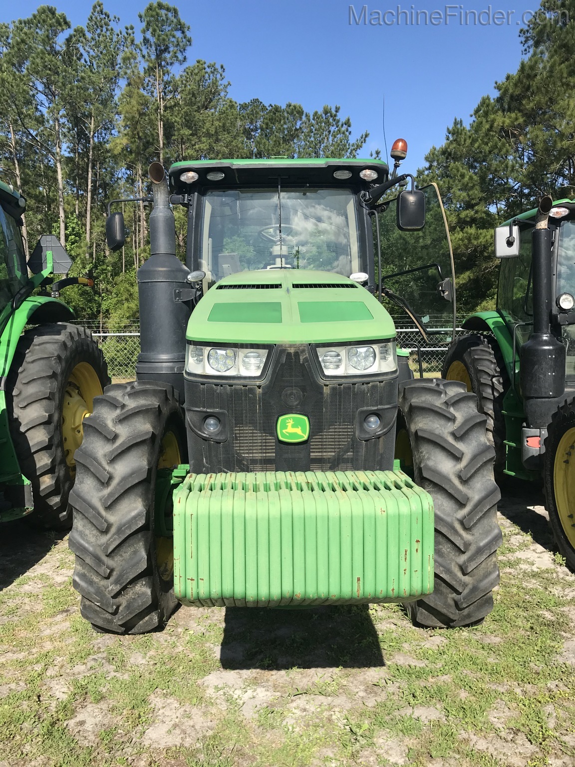 2014 John Deere 8270R Image 2