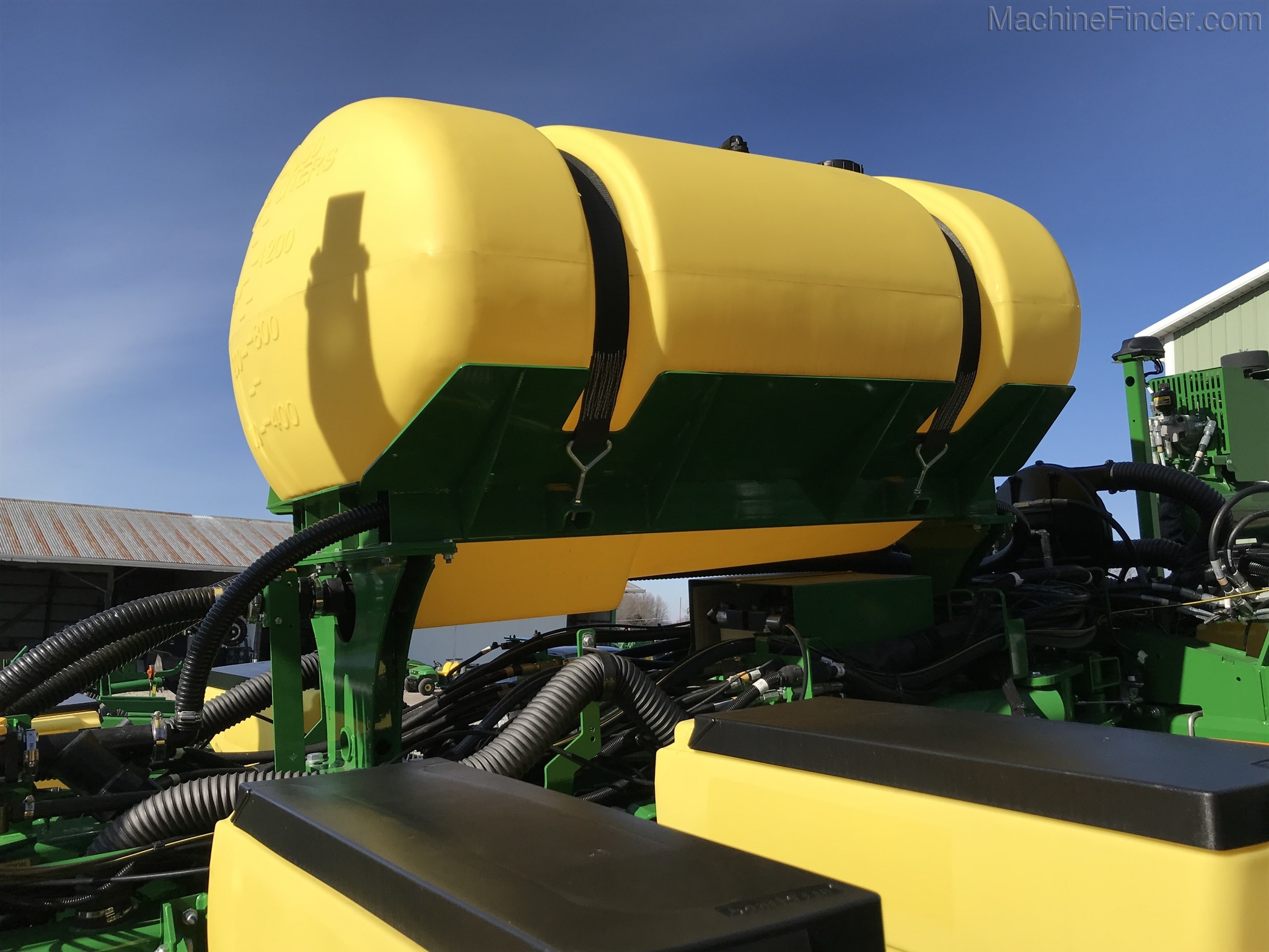 2019 John Deere 1775NT Image 6