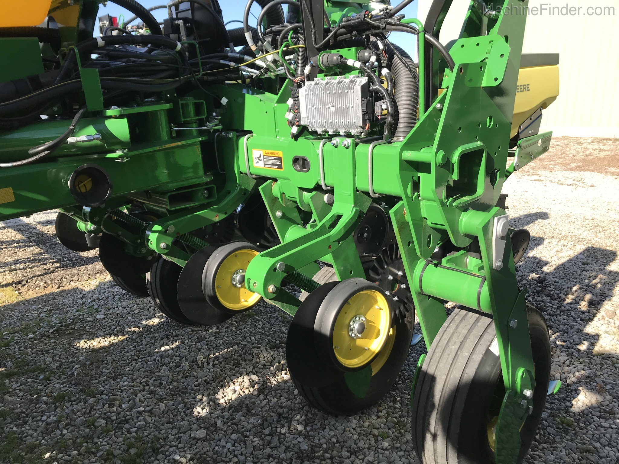 2019 John Deere 1775NT Image 7