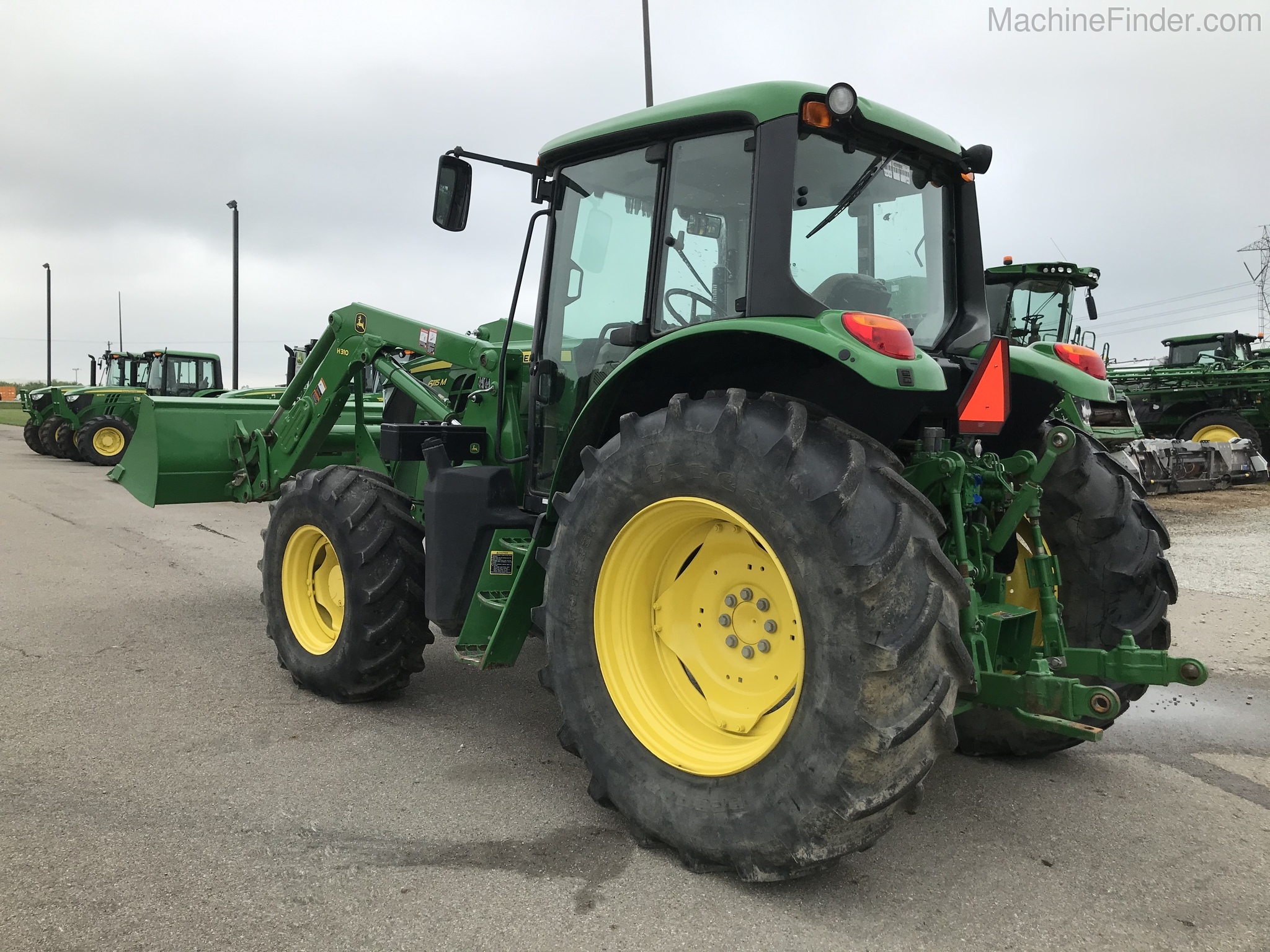 2015 John Deere 6115M Image 3