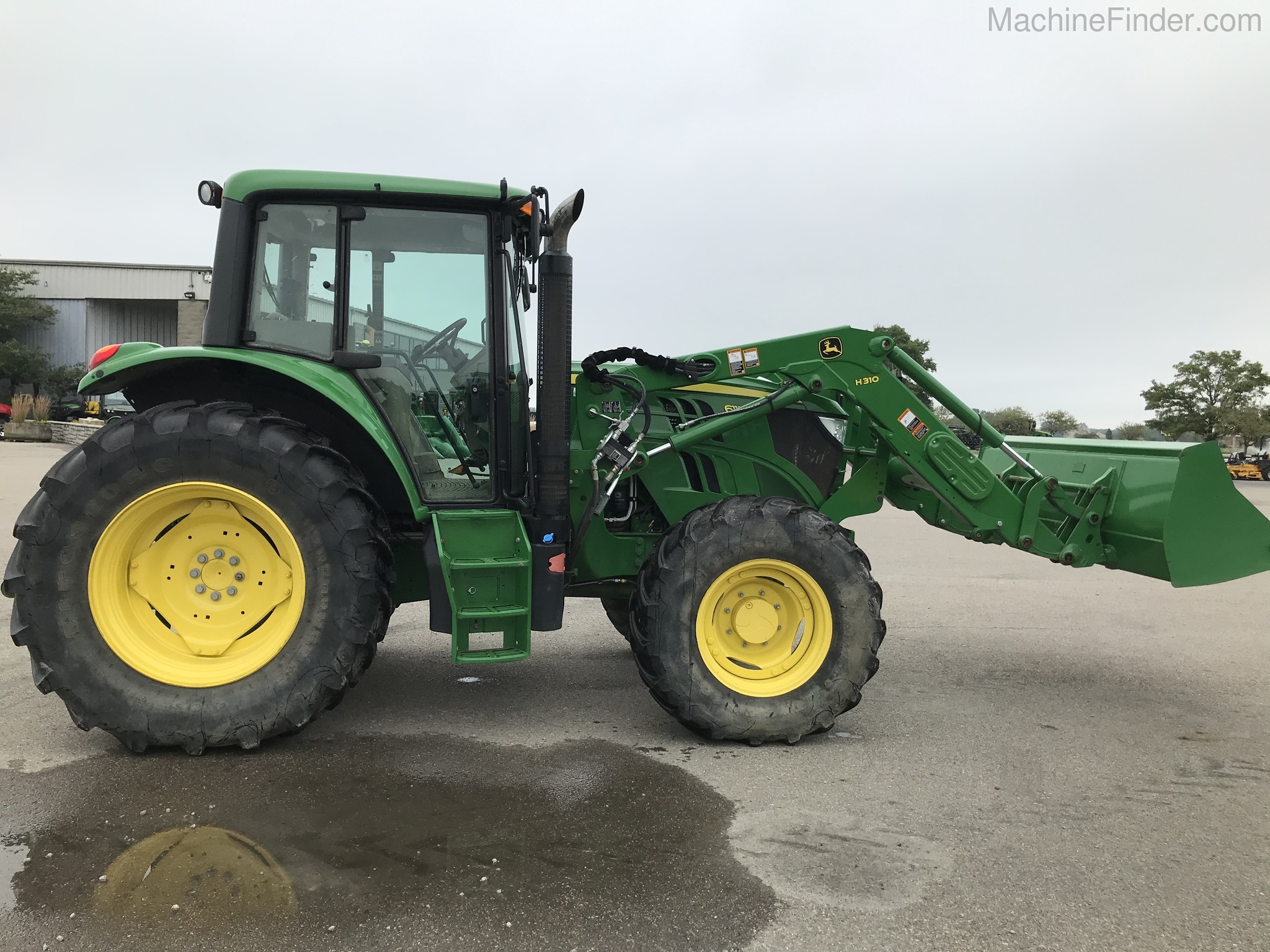 2015 John Deere 6115M Image 6