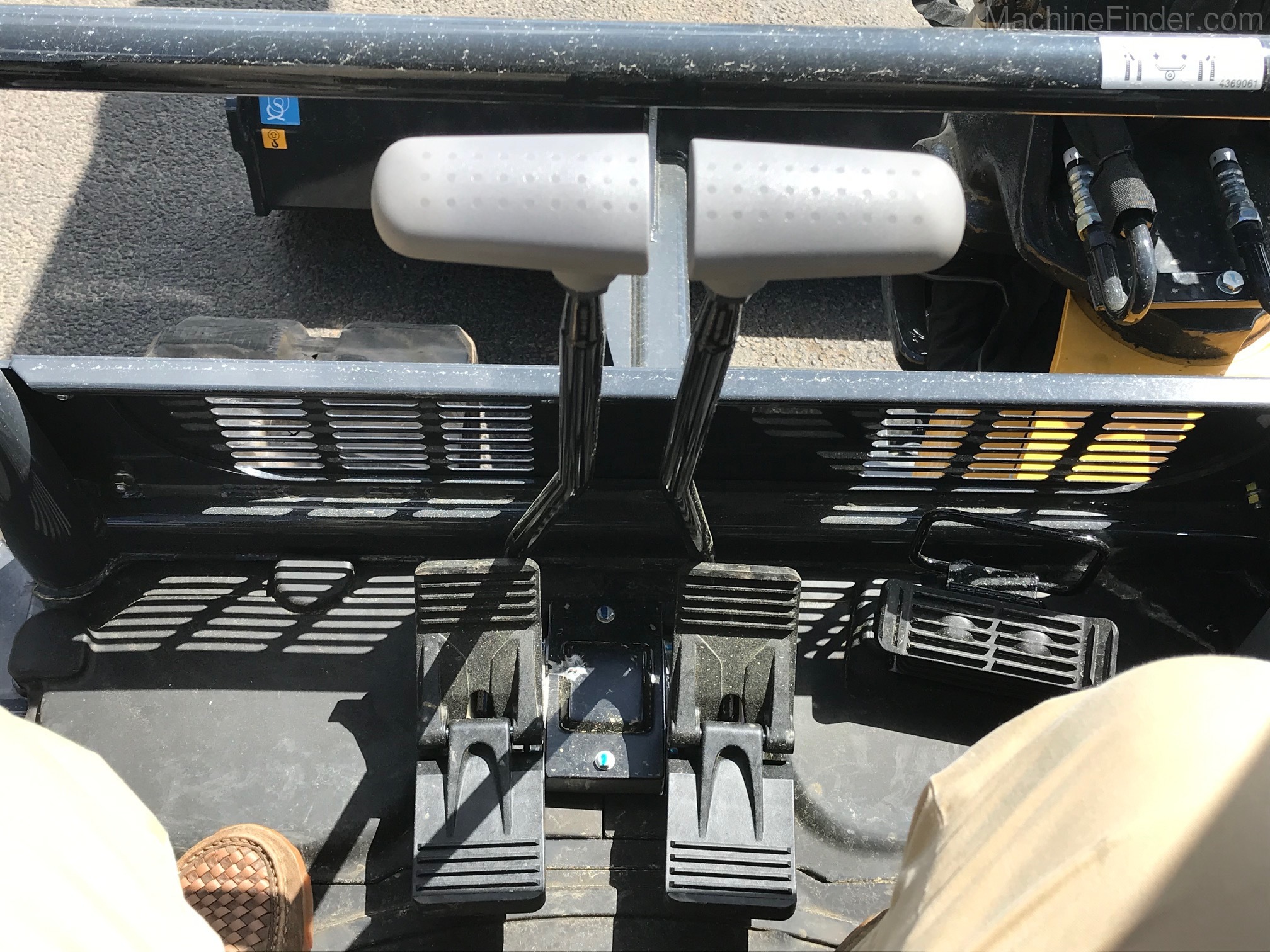 2021 John Deere 50G Image 13