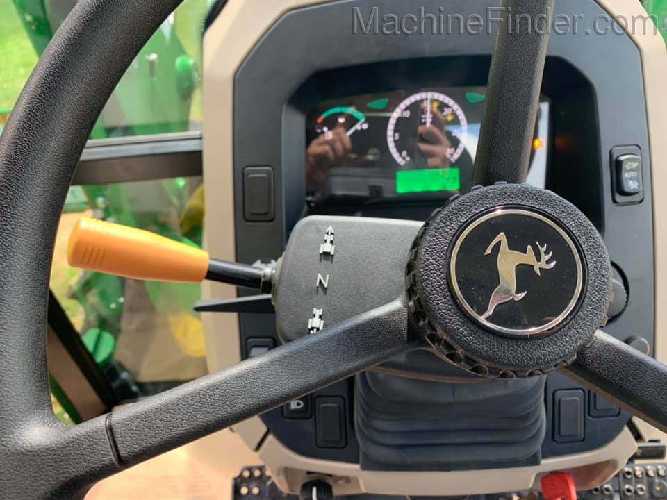 2020 John Deere 5055E CAB PACKAGE Image 10