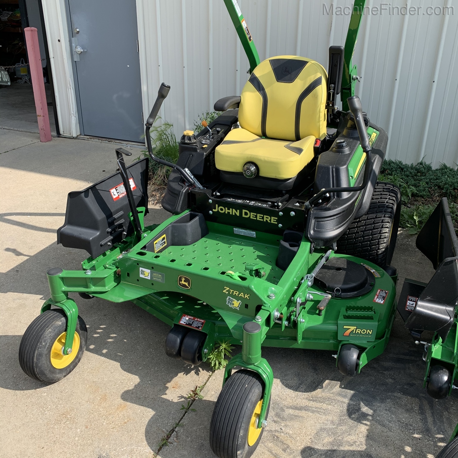 2018 John Deere Z950R Image 1