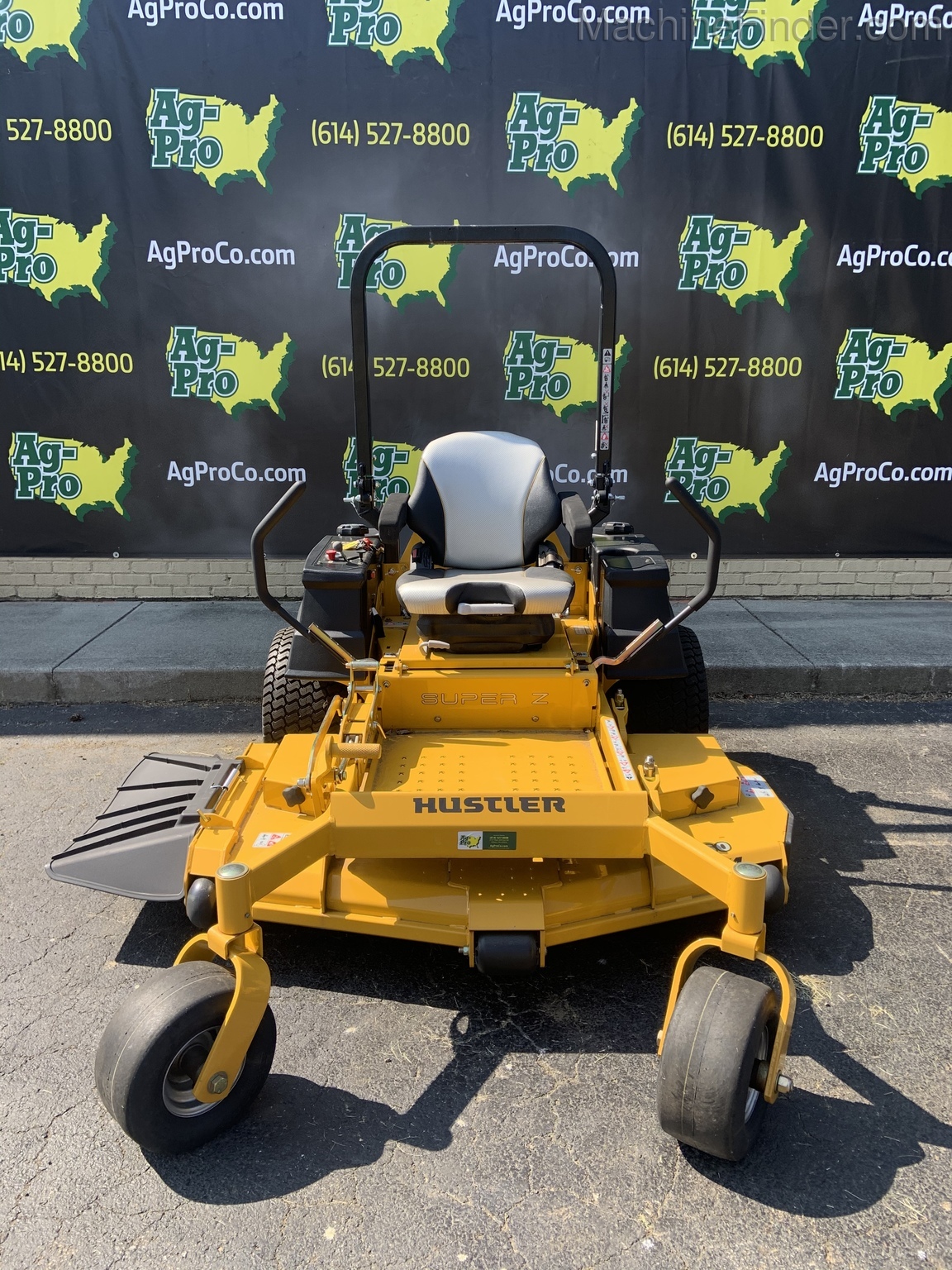 2019 Hustler 936880 SUPERZ Image 3