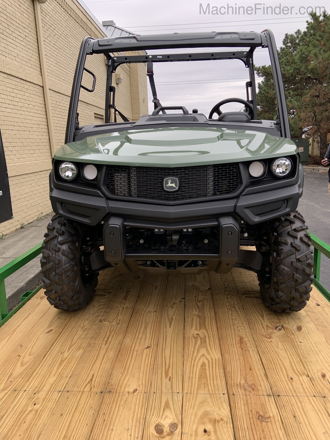 2020 John Deere XUV835M Image 5