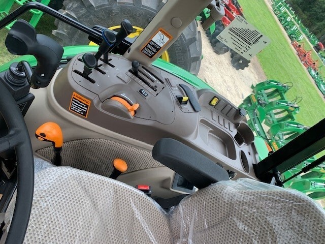 2023 John Deere 6120E Image 8