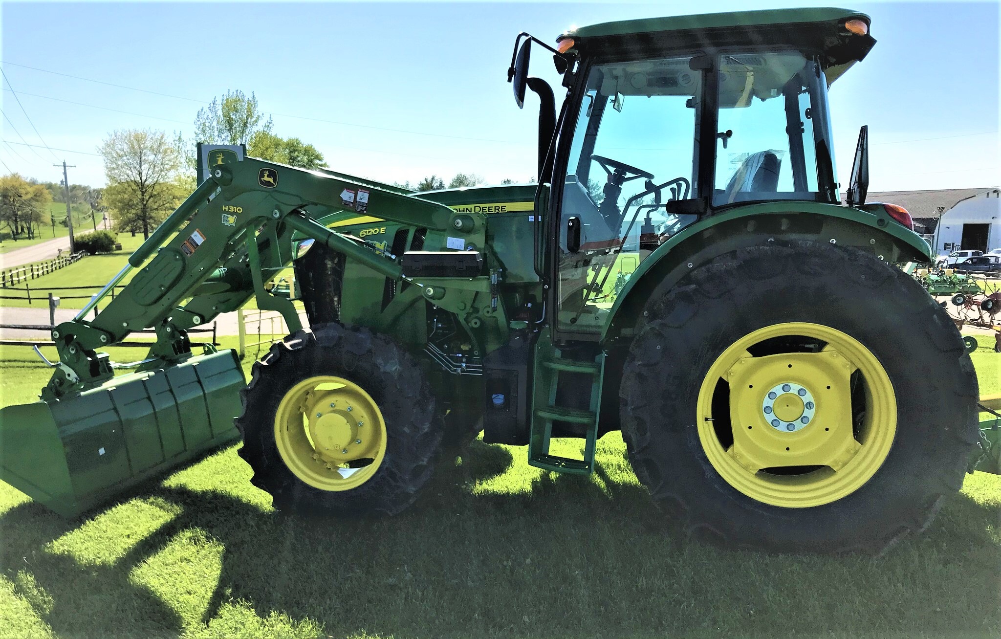 2023 John Deere 6120E Image 1