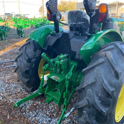 2023 John Deere 5045E Image 4