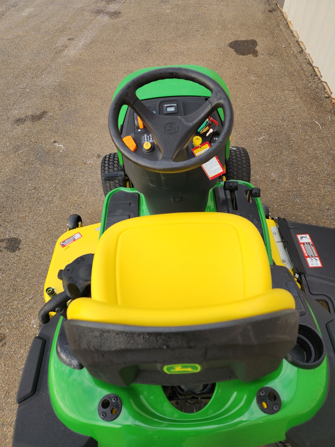 2023 John Deere S240 Image 3