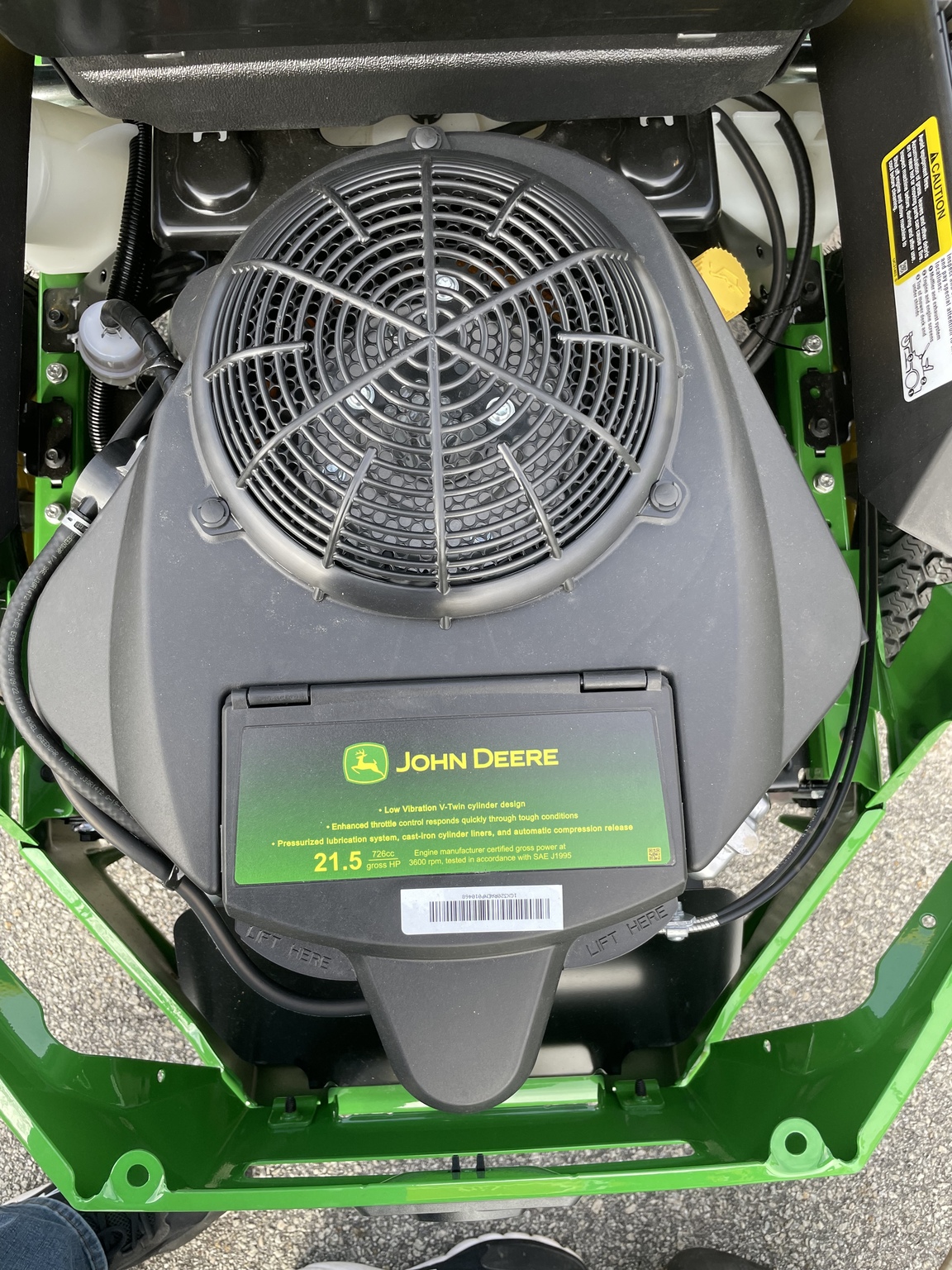 2023 John Deere Z320R Image 3