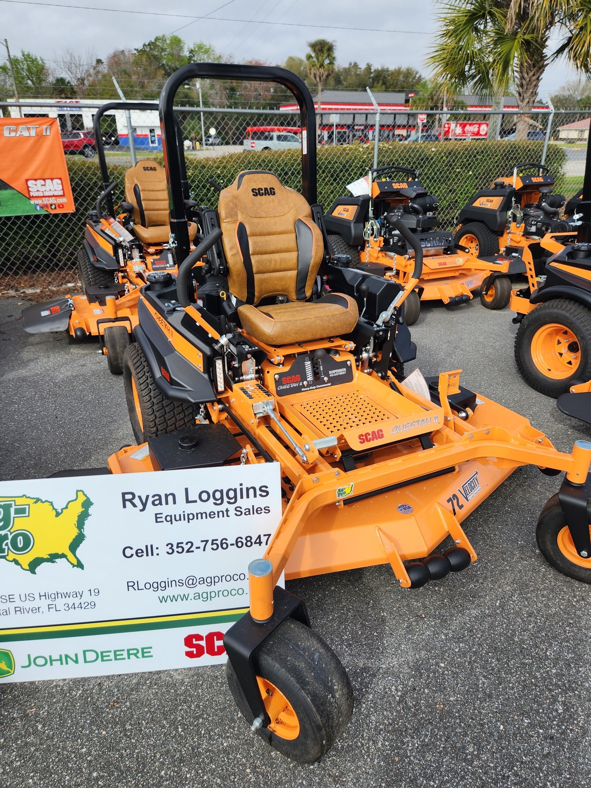 2023 Scag SCZII72V-37B Image 2